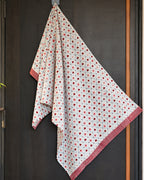 Pink Lemon Pink floral and burgundy hearts print towel photo 1