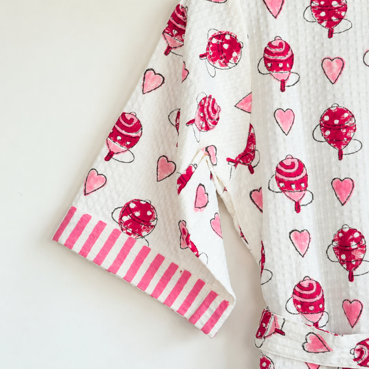Kids Cotton Waffle Bathrobe – Pink Hearts & Lollipop Print | Pink Lemon - image 34